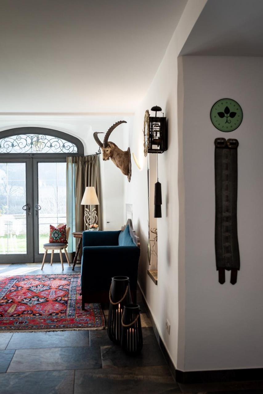 Schlosshotel Mitterhart Швац Экстерьер фото