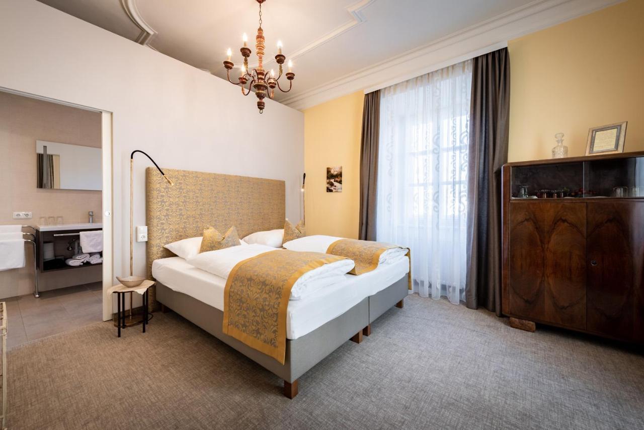Schlosshotel Mitterhart Швац Экстерьер фото